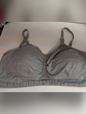 Kindred Bravely Adjustable Hook-Back Nursing Bra in Light Gray
